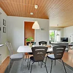 Holmger - 500m From The Sea By Interhome 別荘 カーテミンド