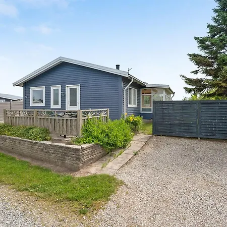 Holmger - 500m From The Sea By Interhome Vakantiehuis *