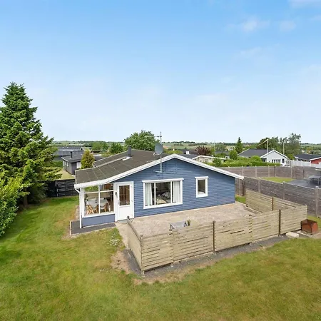 Holmger - 500m From The Sea By Interhome Vakantiehuis *